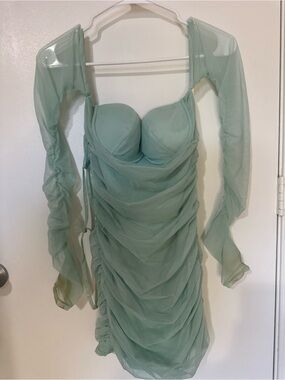Oh Polly | Dresses | Oh Polly Gold Sequin Long Sleeve Bodycon Dress | Poshmark Oh Polly | Dresses | Oh Polly Gold Sequin Long Sleeve Bodycon Dress | Poshmark